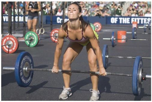 Saltar a la comba: cómo hacerlo bien y por qué es un ejercicio de cardio  más efectivo que correr