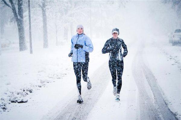Consejos para usar capas al vestir para correr en clima fr o